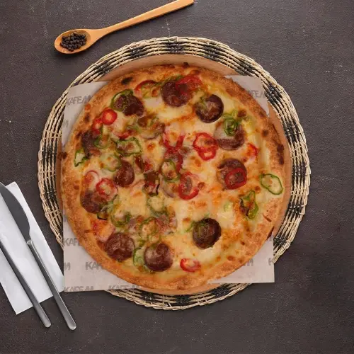 SUCUKLU PIZZA